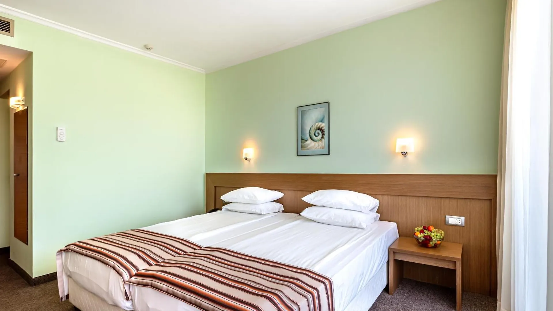 ****  Jeravi Beach Hotel Sunny Beach Bulgaria
