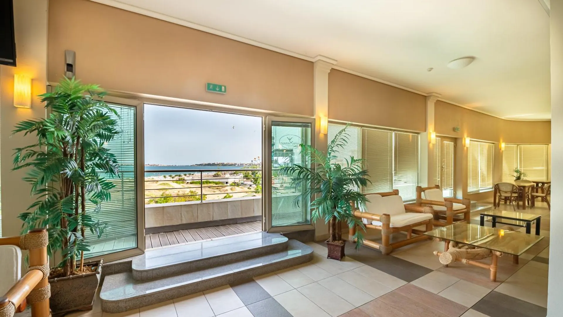 Jeravi Beach Hotel Sunny Beach