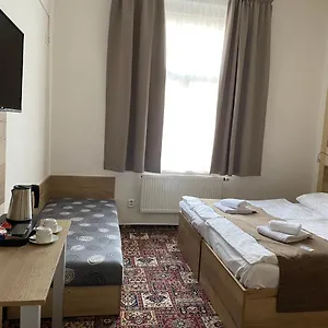ellenőrizze a rendelkezésre állást