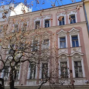 ellenőrizze a rendelkezésre állást