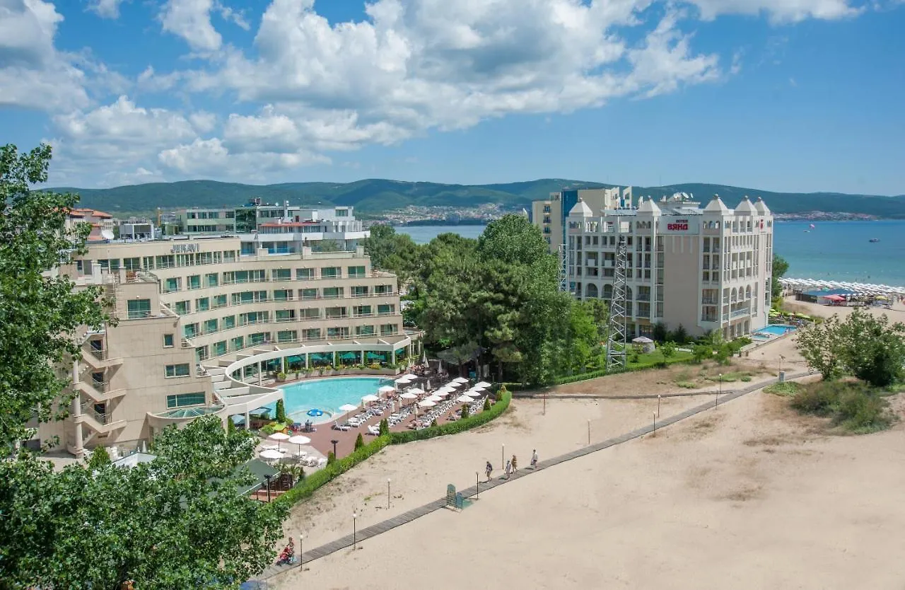 Jeravi Beach Hotel Napospart 4*,  Bulgária