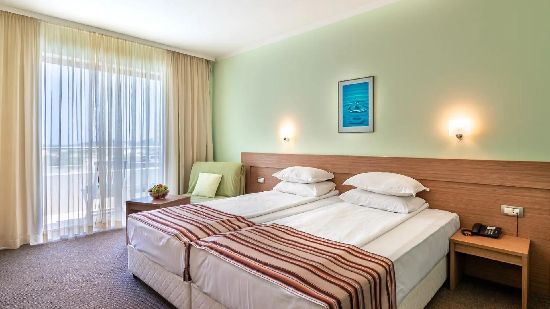 ****  Jeravi Beach Hotel Napospart Bulgária